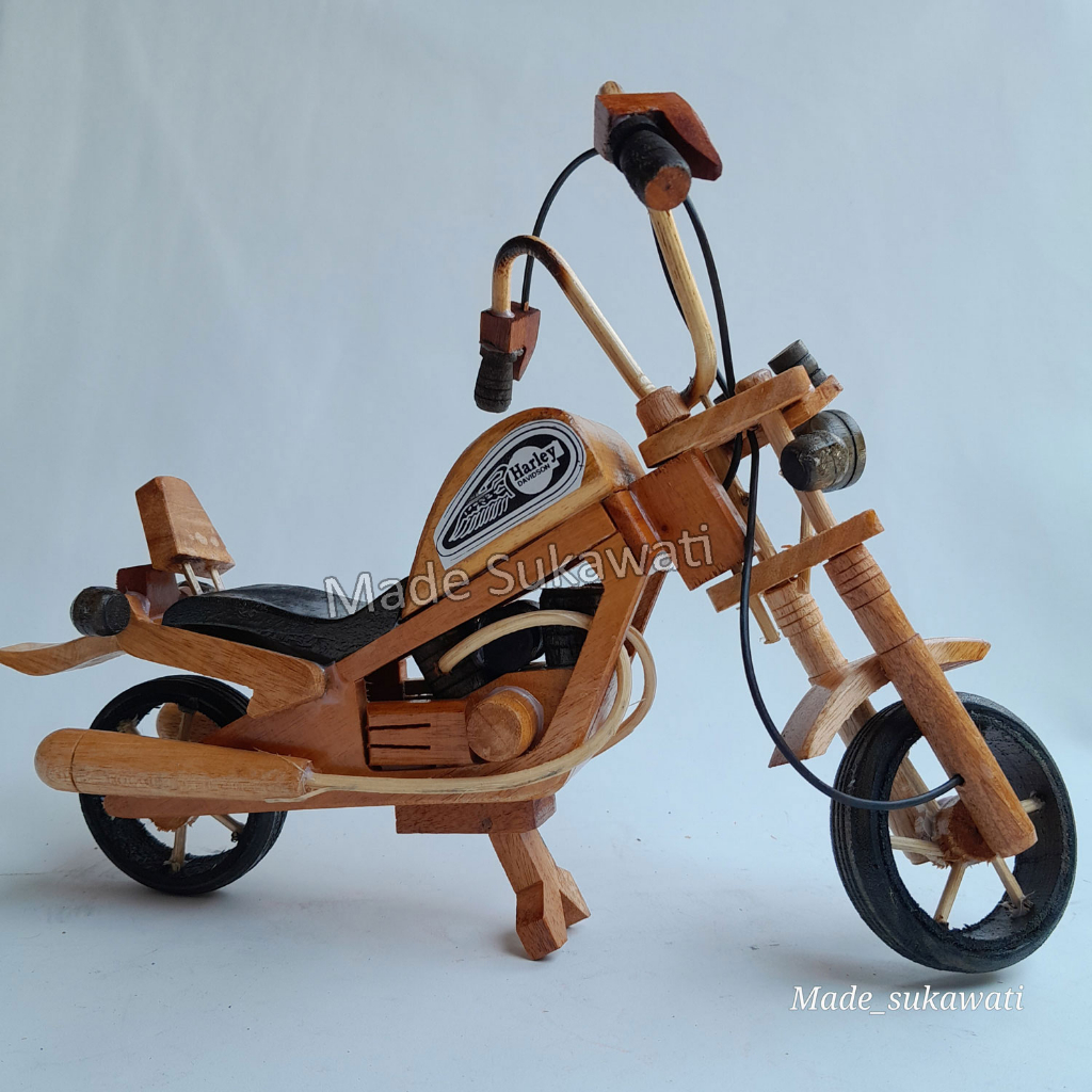 Miniatur motor Harley L 35cm kerajinan kayu handmade