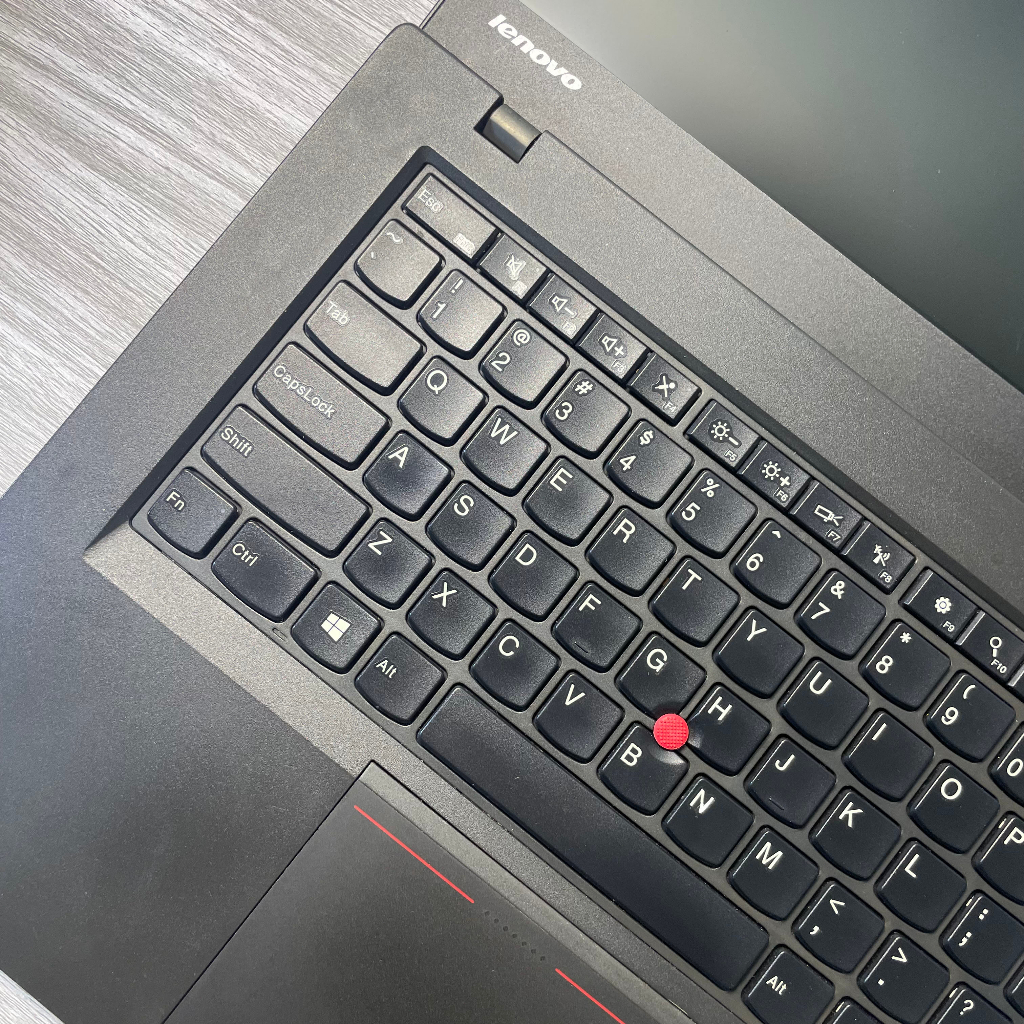 Lenovo second laptop thinkpad T440 core I5 Gen 4 | Ram 4/8gb | SSD 128gb | 14inch Peningkatan baru laptop original berkualitas Mulus Bekas IPS， US Keyboard，backlight