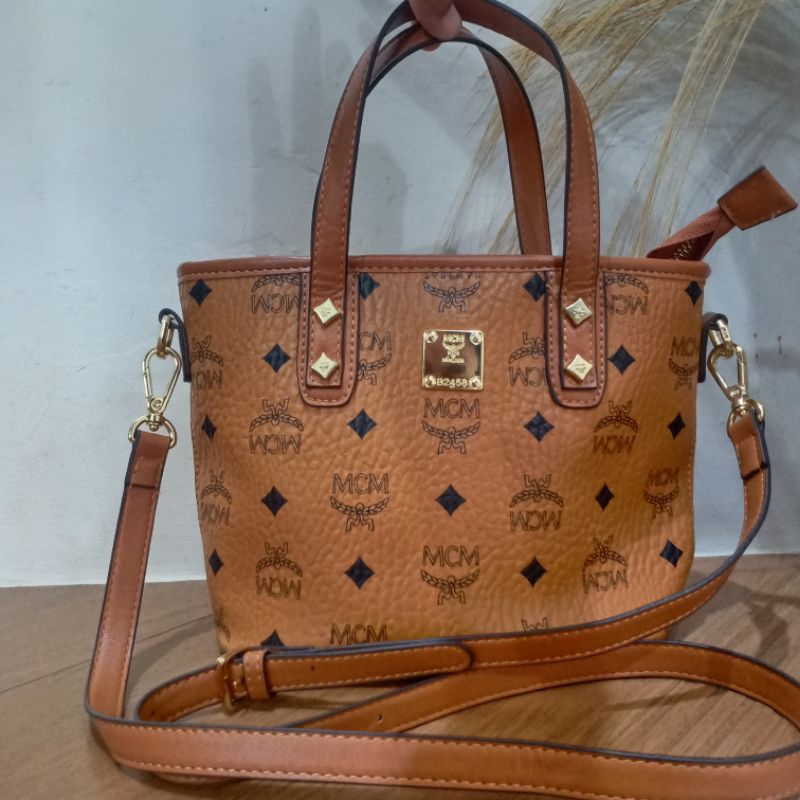 preloved MCM ANYA MUNCHEN