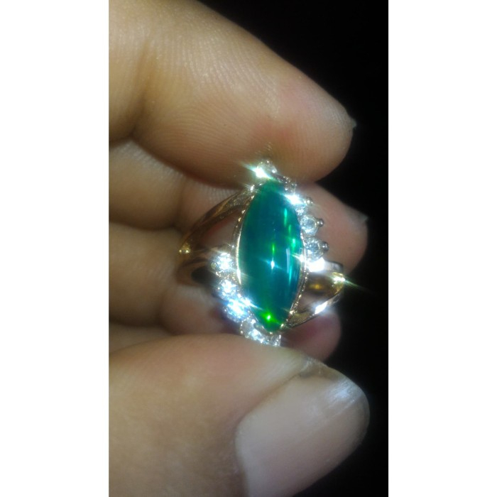 GREEN OPAL CEWEK KALIMAYA JARONG