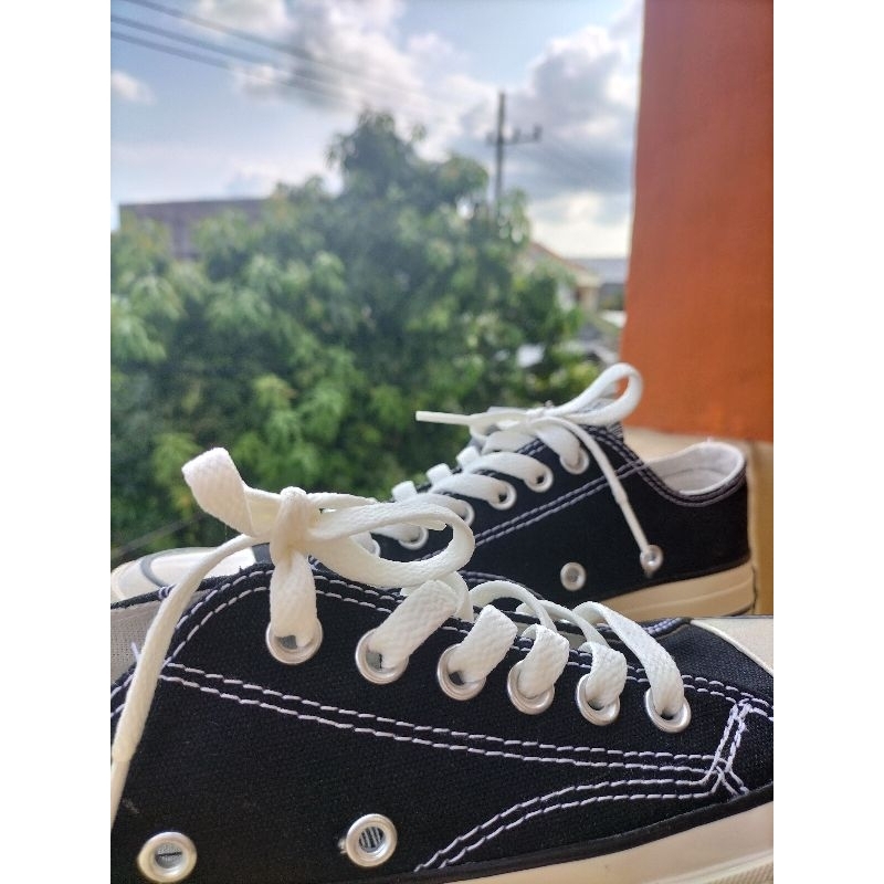 SEPATU IMPORT CONVERSE 70S BLACK WHITE PREMIUM QUALITY VIETNAM SNEAKERS PRIA WANITA CEWEK COWOK KADO HADIAH BERKUALITAS TERJANGKAU AWET GRAB GOJEK HITAM PUTIH