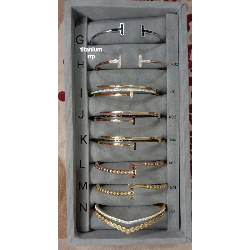 Gelang titanium cantik 22jenis bisa dipakai mandi tidak luntur