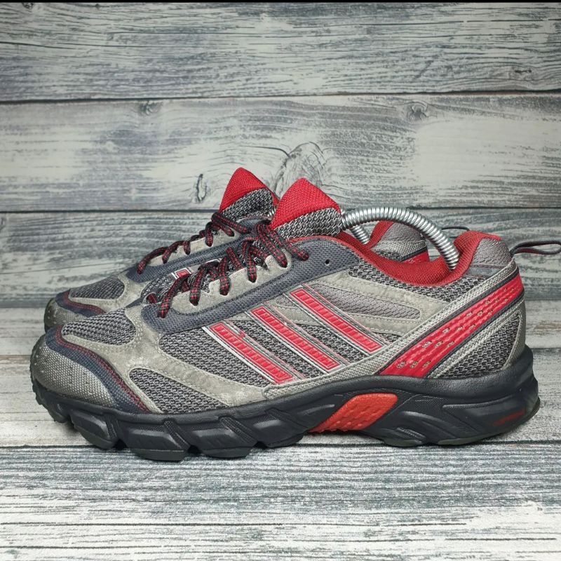 SEPATU SECOND OUTDOOR ADIDAS TRAILRUNNING