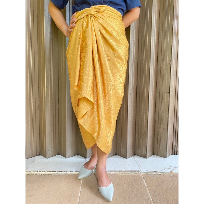 Kain lilit polos kuning gold