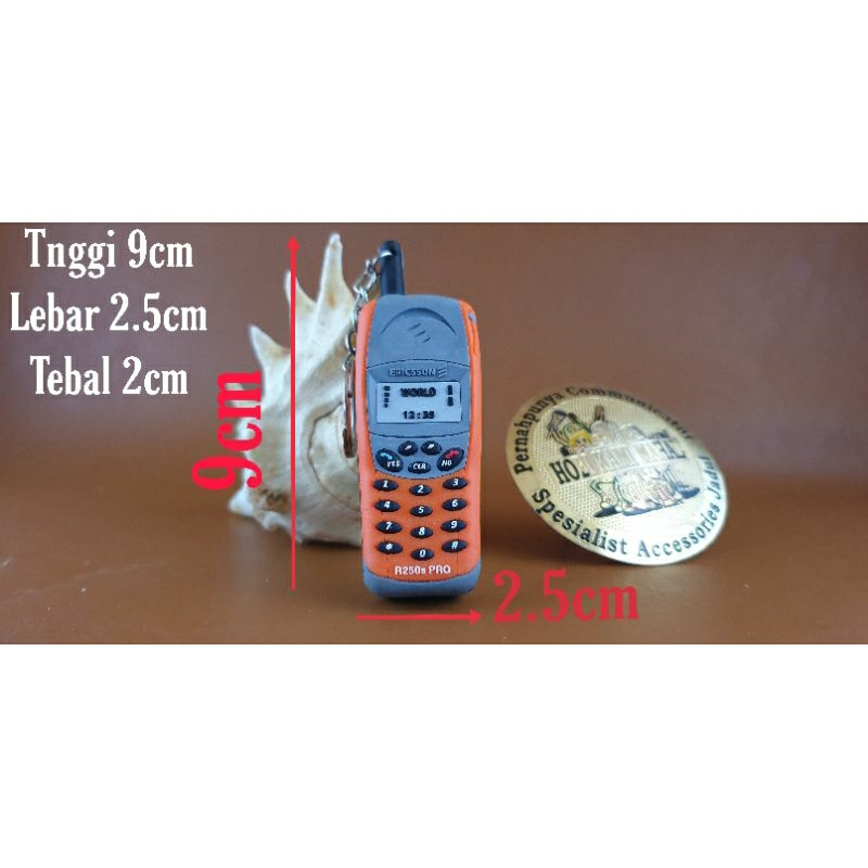 key chain gantungan kunci model hp jadul ericsson r250s r250 s pro orange bahan karet
