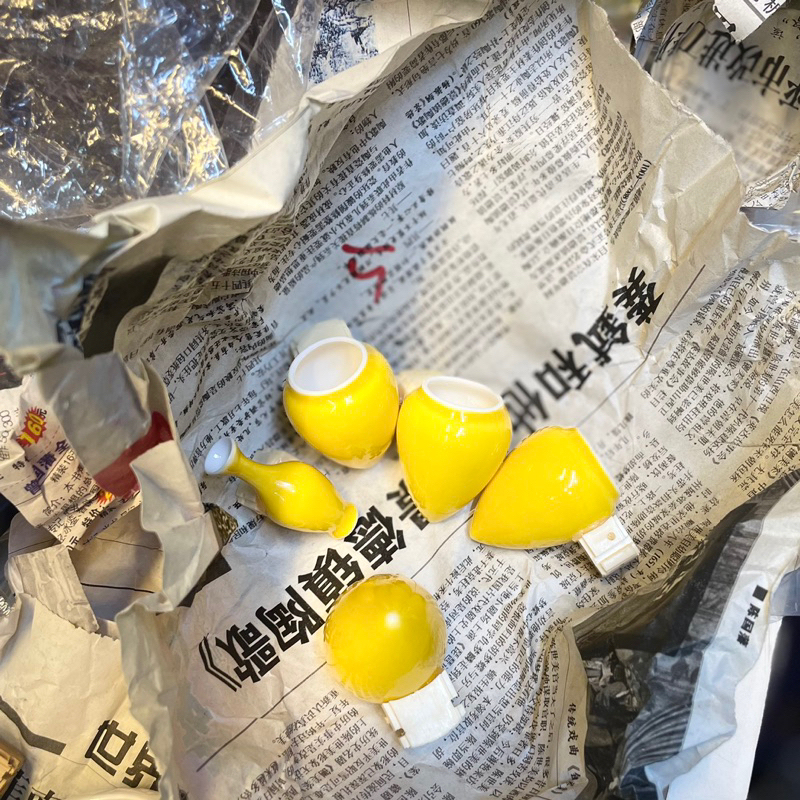 Cepuk keramik kuning untuk pleci auri set jantung