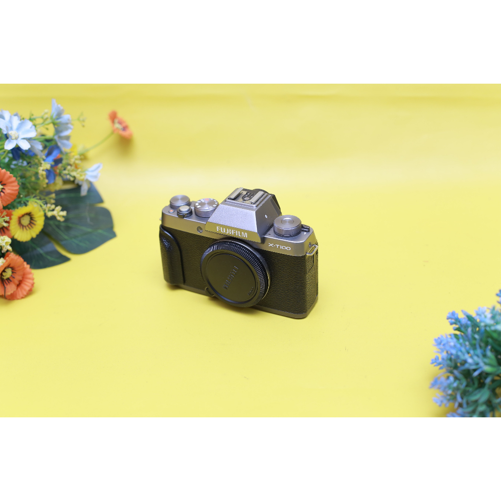 FUJIFILM XT100 BO Body Only Kamera Mirrorless -Tanpa Lensa-  Bergaransi