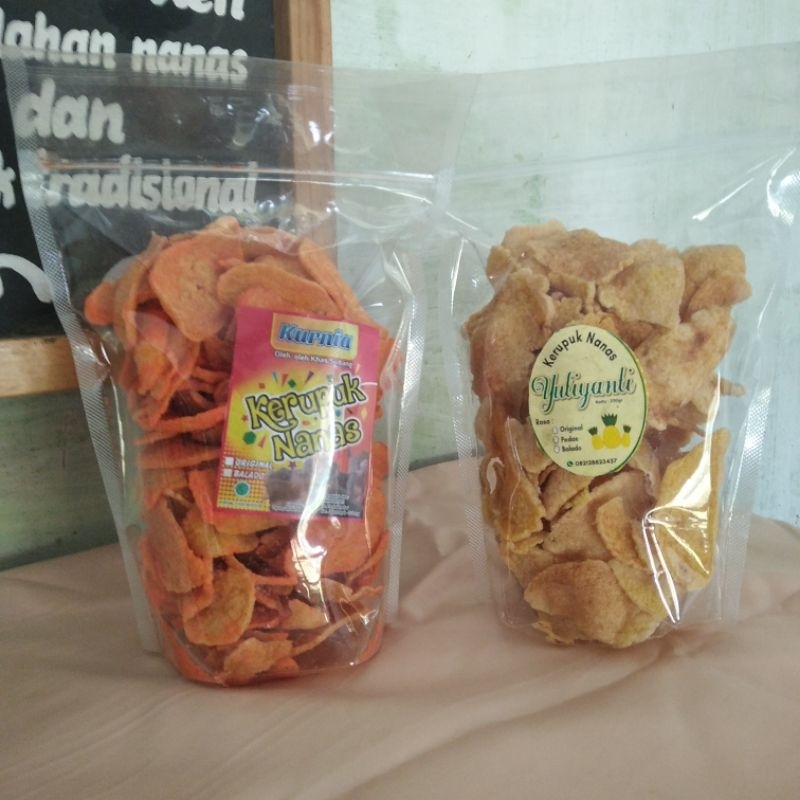 

KERUPUK NANAS YULIYANTI // OLEH-OLEH KHAS SUBANG