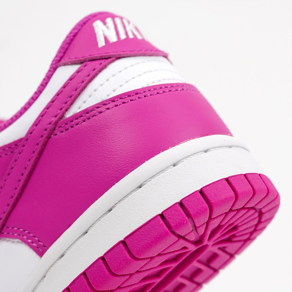 Dunk  Low Active Fuchsia GS