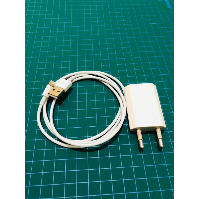 CHARGER original IPHONE. ori IBOx