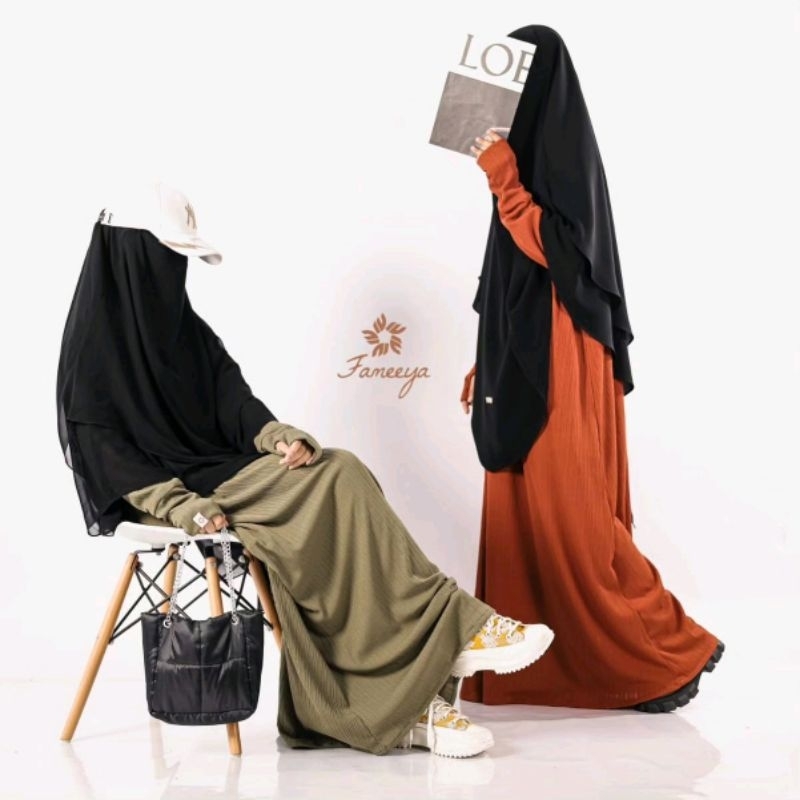 The Abaya's size L-XL by Fameeya