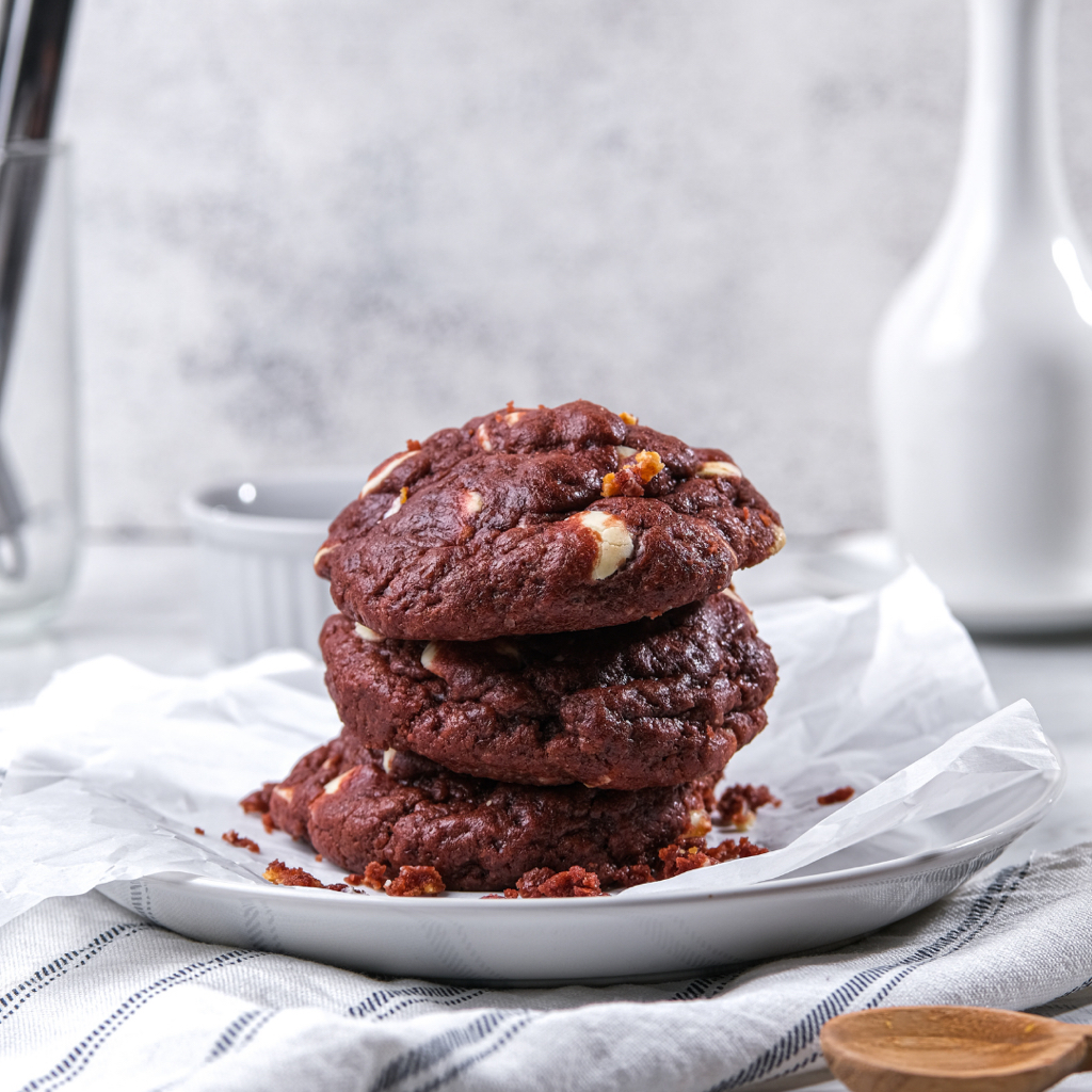 

Red Velvet Cookies White Chocolate Chip Soft Baked New York Thick Choco Chips Soewy Cookie Kukis | GOTCHA BAKED