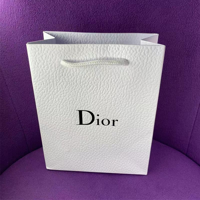 

Dior·Tas Kado Belanja Bermerek