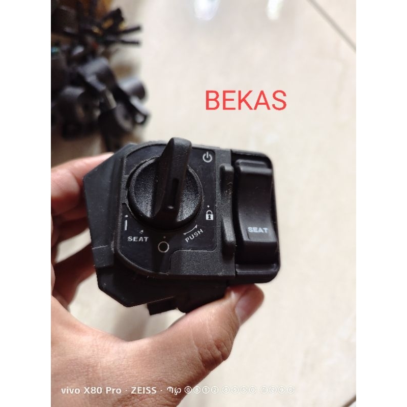 kunci kontak keyless knob switch Assy handle lock Honda new Vario 150