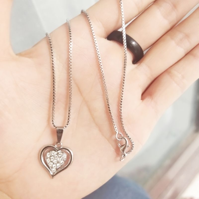 Kalung Titanium PriaWanita Motif Love Tebal Tengah Silver (45 cm dan 60 cm ) Anti Karat dan Tidak Luntur zira.grosir