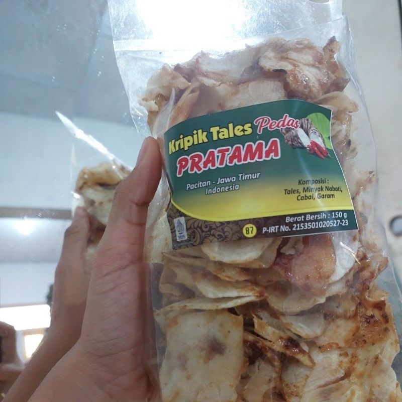 

KRIPIK TALES PEDAS OLEH - OLEH KHAS PACITAN