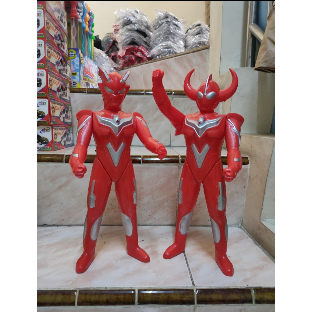 Mainan Ultraman Figure 39cm Lampu dan Bunyi