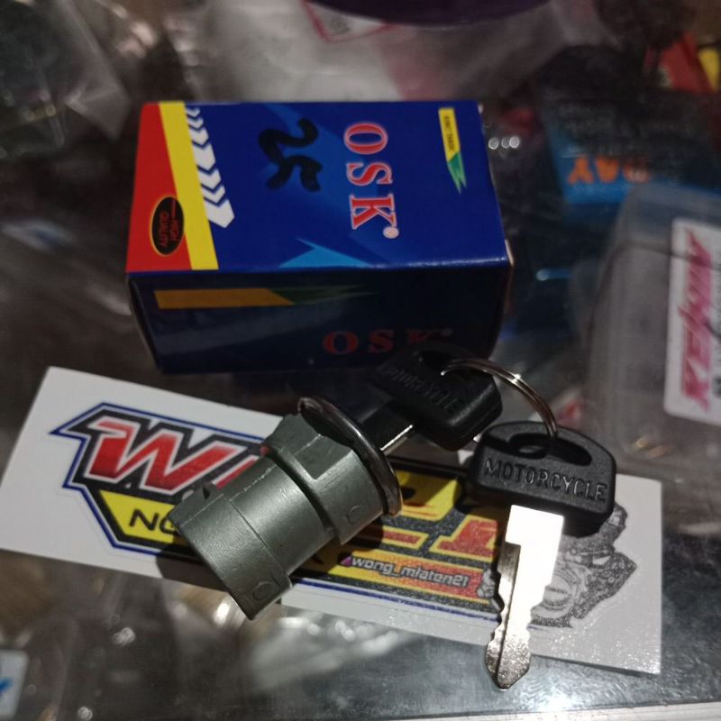 KUNCI TANGKI GL100 MODEL ORIGINAL TUTUP