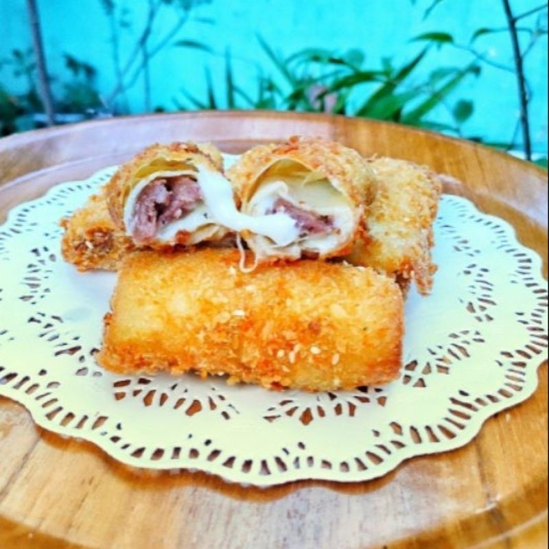 

RISOL MAYO SMOKED BEEF RISOLES MAYONAISE MOZARELLA [FROZEN]