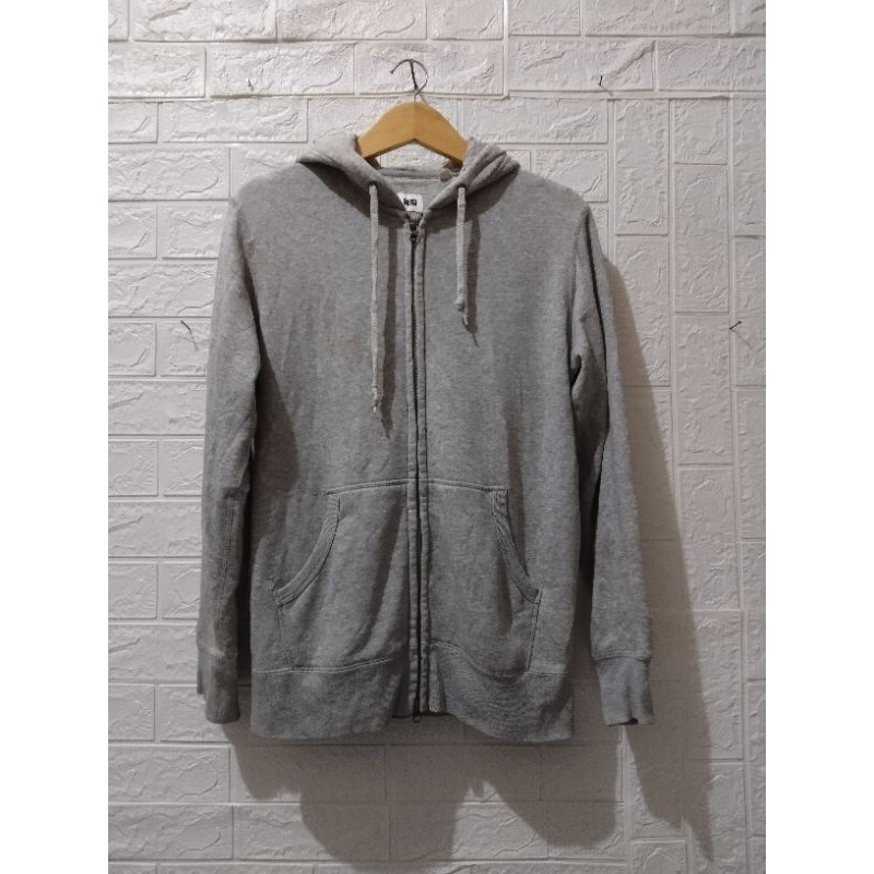 Zipper Hoodie Uniqlo Abu