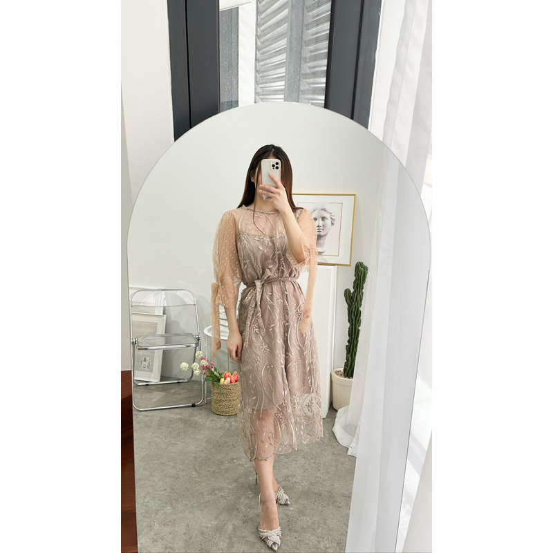 Lucy dress