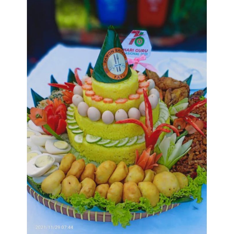 

TUMPENG