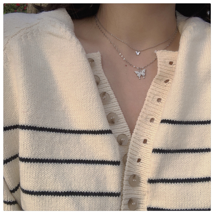 Kalung Fashion Wanita Liontin Kupu Kupu Ganda Layer Korea Rantai Klavikula Double Butterfly Necklace Multilayer Warna Silver NL 23