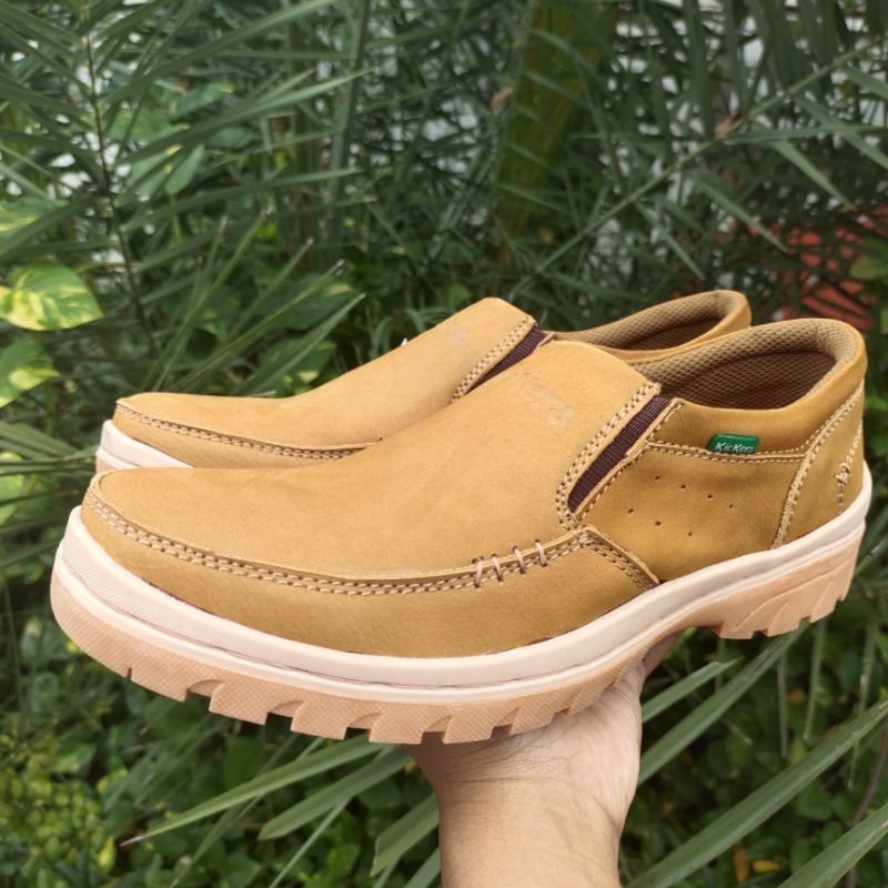 Kickers Sepatu Casual Kasual Pria Bahan Kulit Asli Slip On Elegan Murah F32