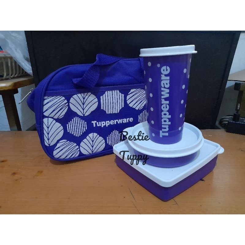 Tupperware Lunch Box Set. Tempat Bekal Makan Ungu
