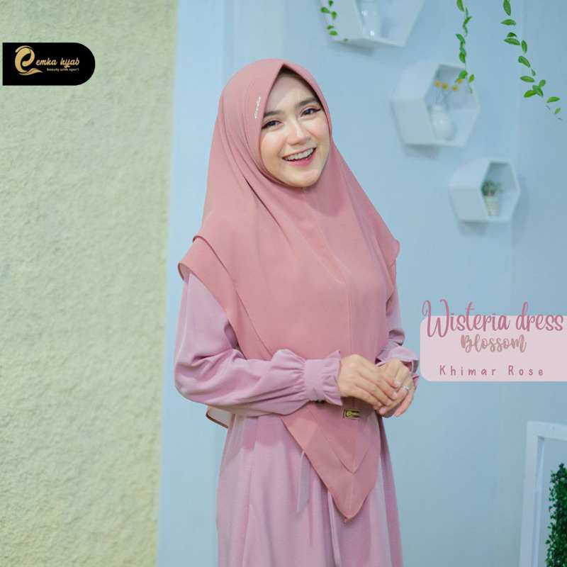 Wisteria Dress by Emka Hijab