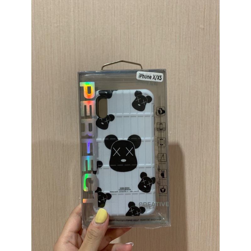 iPhone X/XS Case Kaws