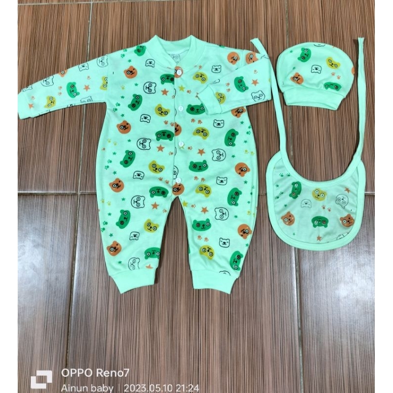 Setelan Baju Bayi Piyama Bayi Jumper Bayi Set Slaber+Topi Terbaru