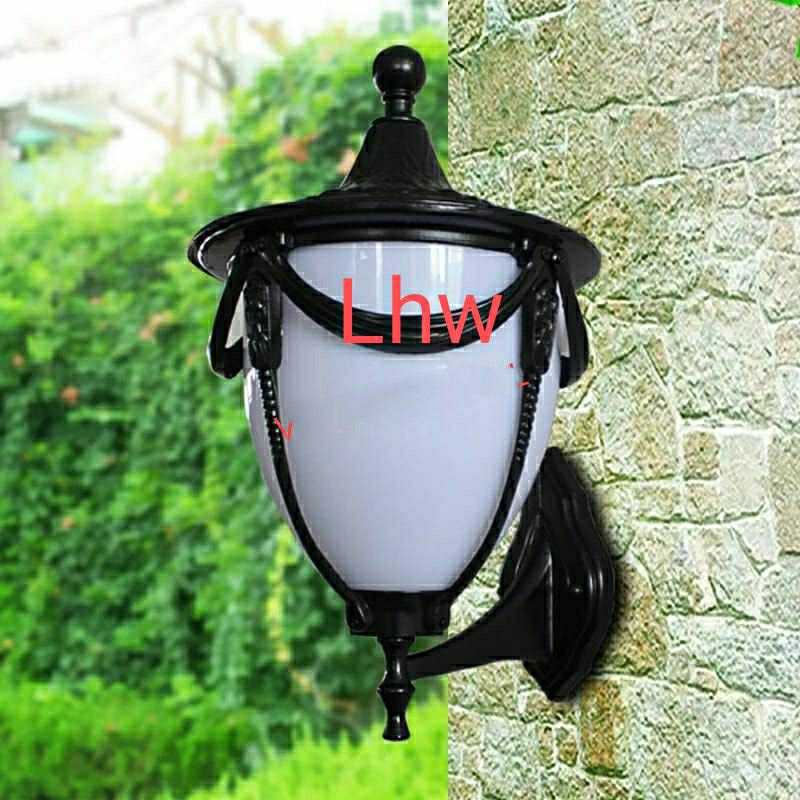 Lampu dinding klasik outdoor indoor dekorasi taman,cafe,hotel,resto 1005M