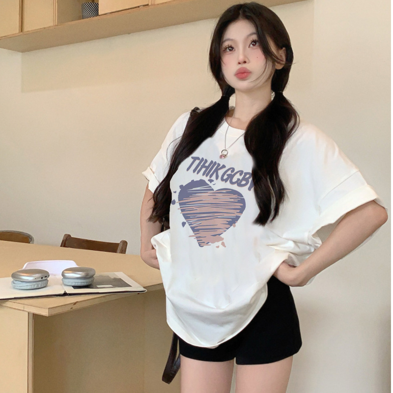 Print T-shirt Kaos Lengan Pendek Cartoon Graffiti Heart Oversize Atasan Wanita Korean Style