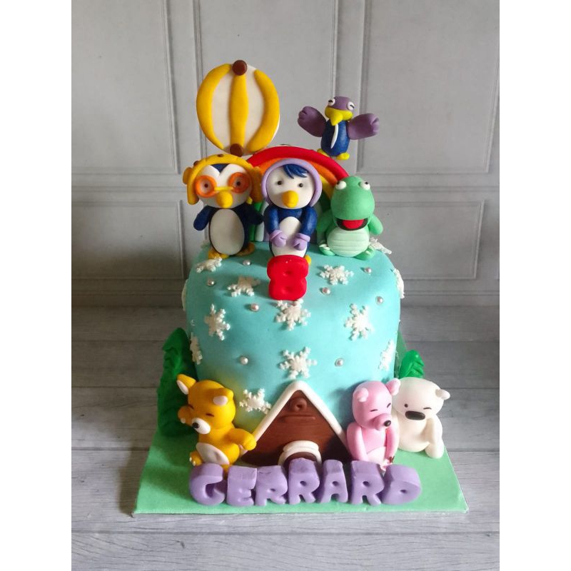 

CUSTOM CAKE/KUE ULANG TAHUN FONDAN 20CM BISA DADAKAN