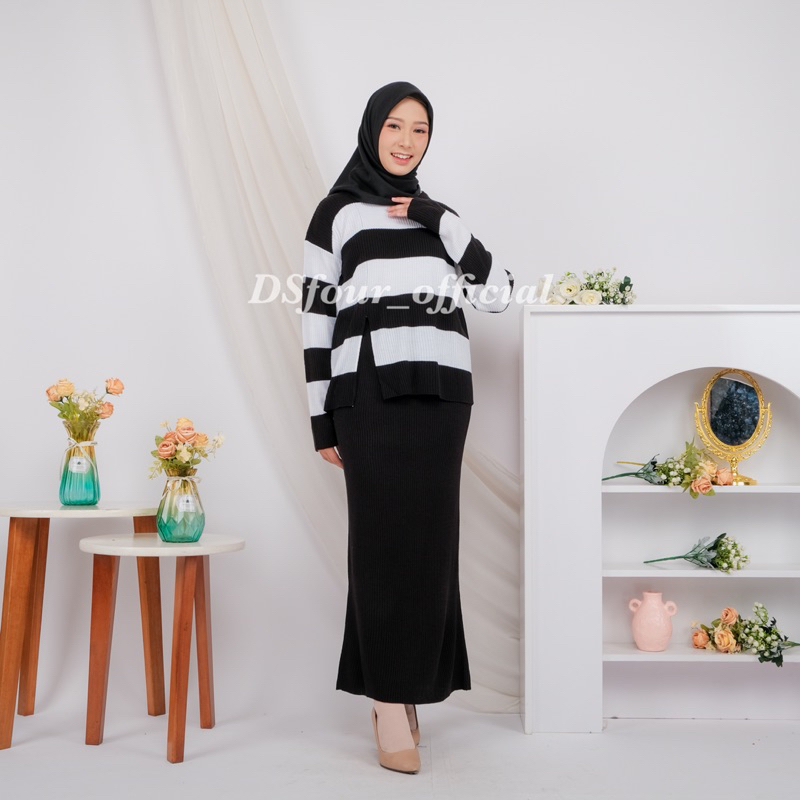 Oneset Yumna Stripe Blouse Rajut Premium [DSfourofficial]