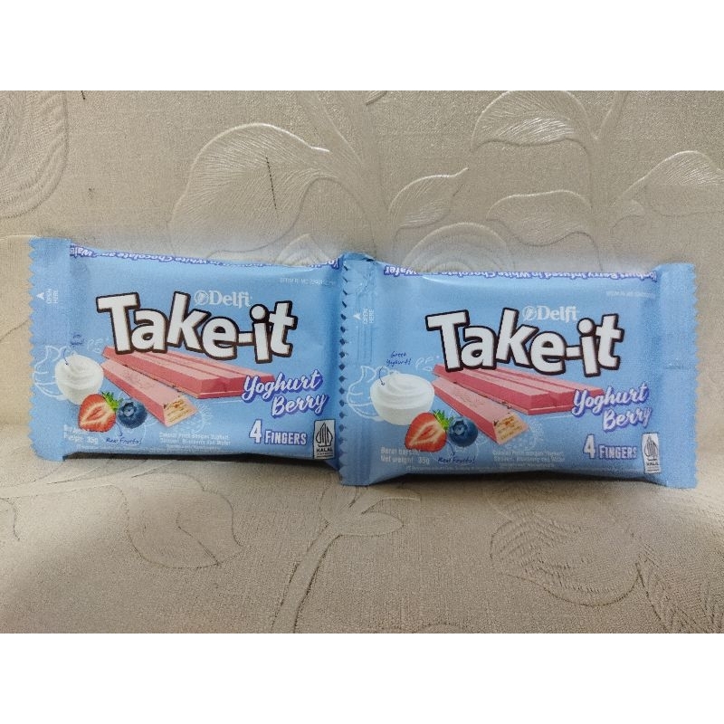 

TAKE-IT YOGURT BERRY 4F 35 GRAM TERBARU / TAKE-IT YOGURT BERRY /COKELAT TAKE-IT YOGURT BERRY / WAFER TAKE-IT TERBARU / KIT KAT / TAKE IT / TAKE-IT