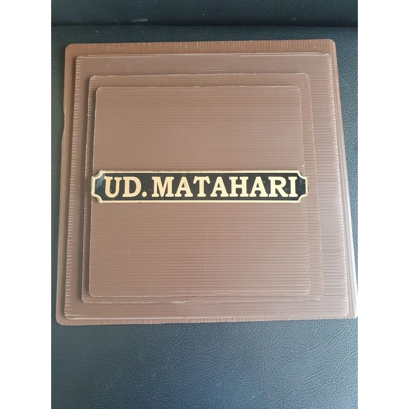 Alas Tart Dan Puding Coklat Kotak