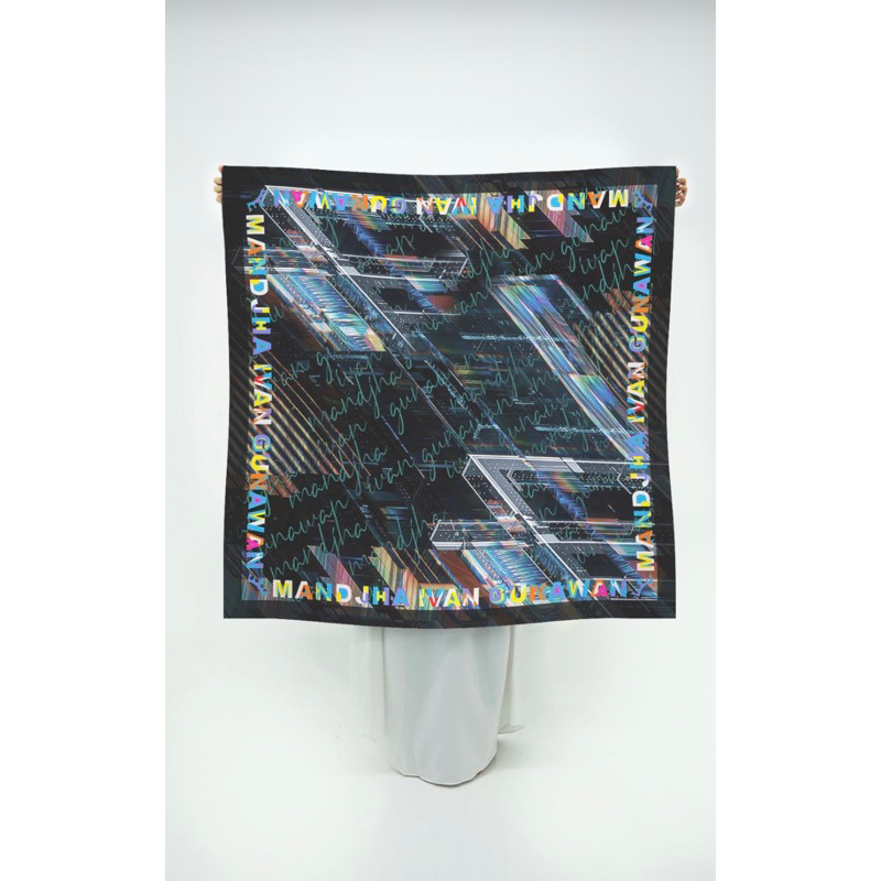 Spectrum black - white Mandjha ivan gunawan