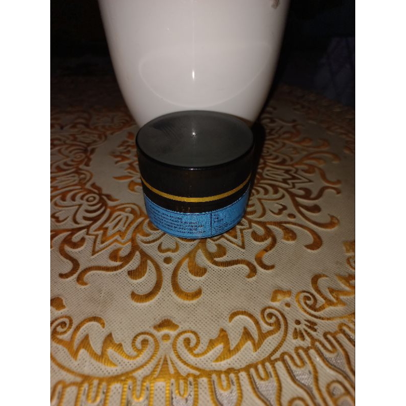 Cream Malam Hi Glow untuk kulit berjerawat