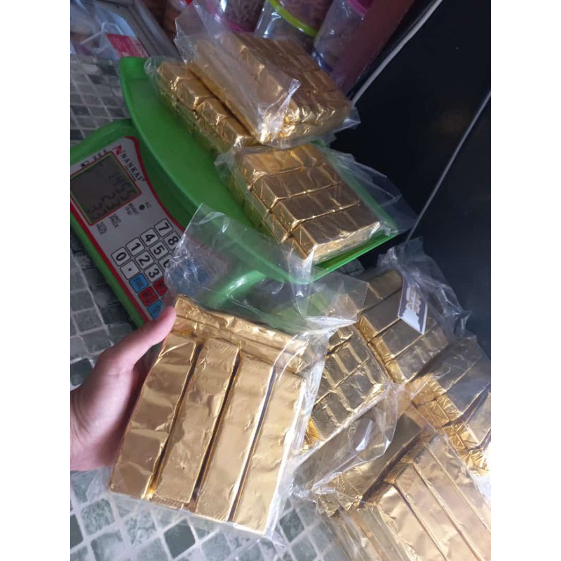 

Coklat leburan silverqueen isi 14pcs