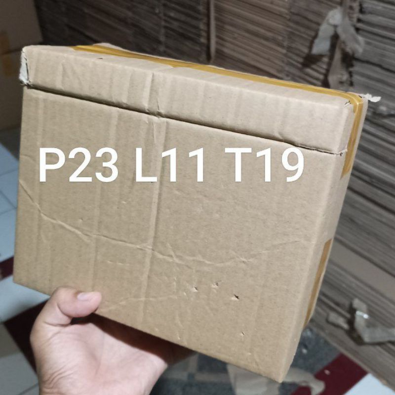 

DUS KARDUS POLOS P23 L11 T19 UNTUK PACKING ROMBAKAN