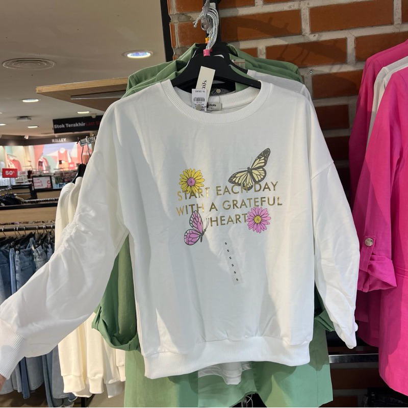 DETAILS Sweater Wanita Lengan Kerut S - XL