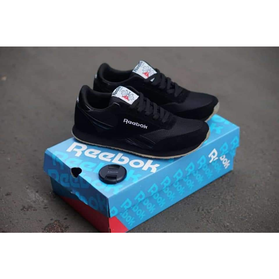SEPATU PRIA SNEAKERS SPORT RUNNING REEBOK CLASSIC IMPORT VIETNAM