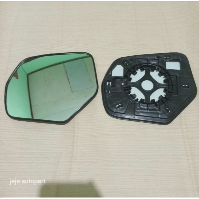 kaca spion mobil pajero dan triton 2016-2022 original