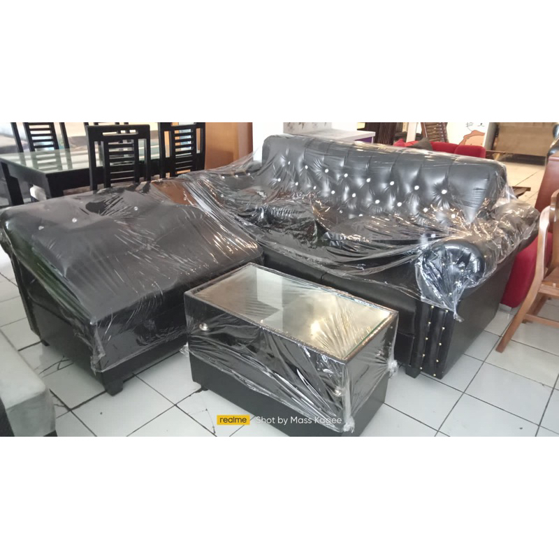 sofa L putus kancing