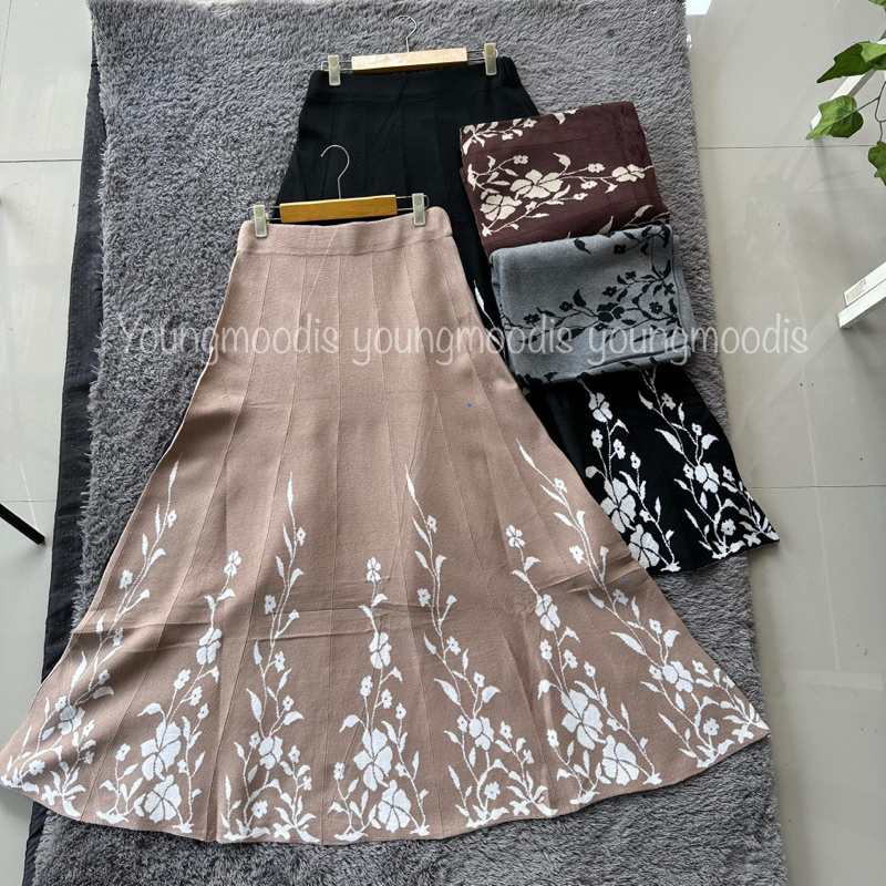 Kirana knit skirt rok bahan rajut import polos dan motif