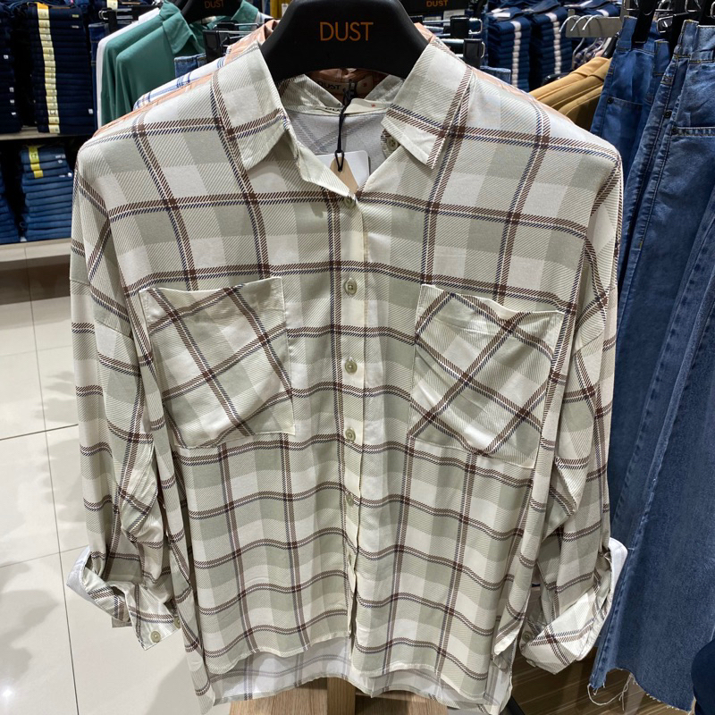 DUST jeans kemeja Hasika