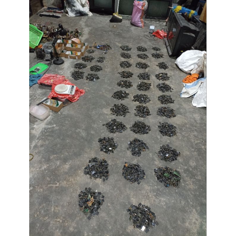 tr hor transistor horisontal tr horizontal tv tabung cabutan original