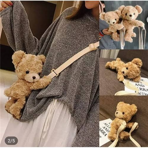 Tas Selempang Boneka Bulu Beruang Merangkul / Tas Hp Wanita Teddy Bear Top